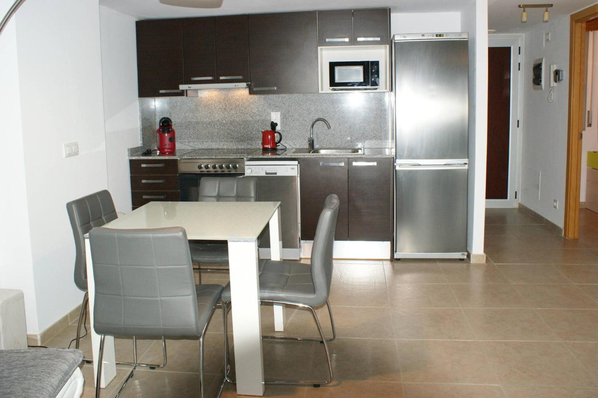 Apartamento En Roses Con Vistas Al Canal Y Piscina ภายนอก รูปภาพ