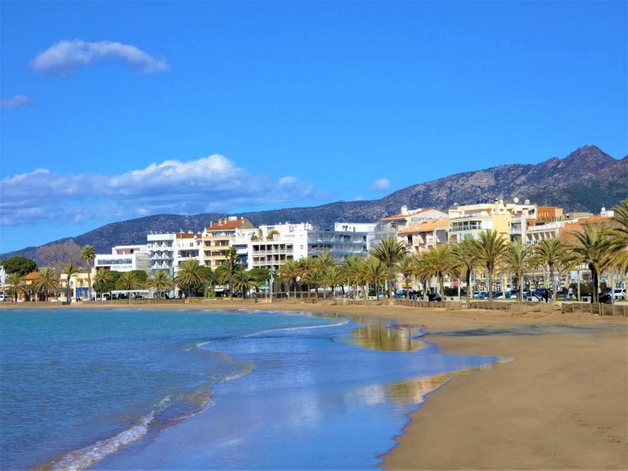 Apartamento En Roses Con Vistas Al Canal Y Piscina ภายนอก รูปภาพ